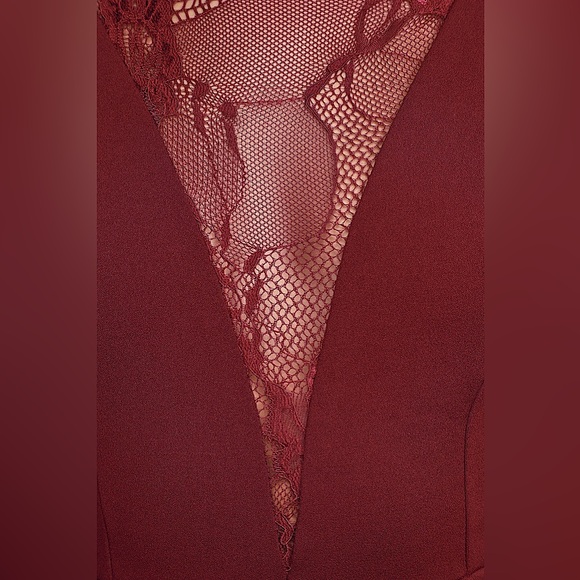 š·Lulus Lovely Ever After Burgundy Lace Long Sleeve Mermaid Maxi Dress, S - Picture 6 of 8